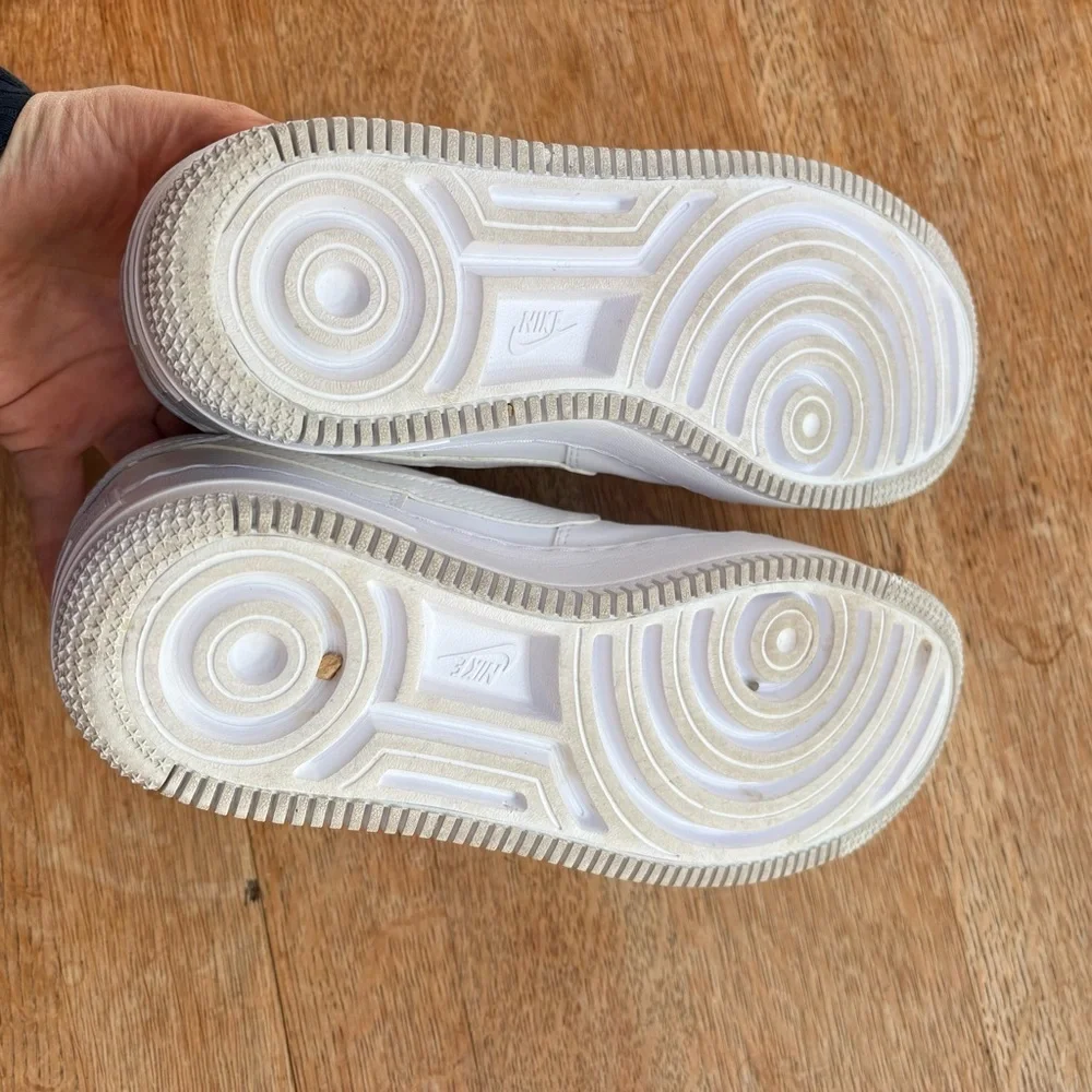Nike Airforce 1 Triple White Shadow Sneakers